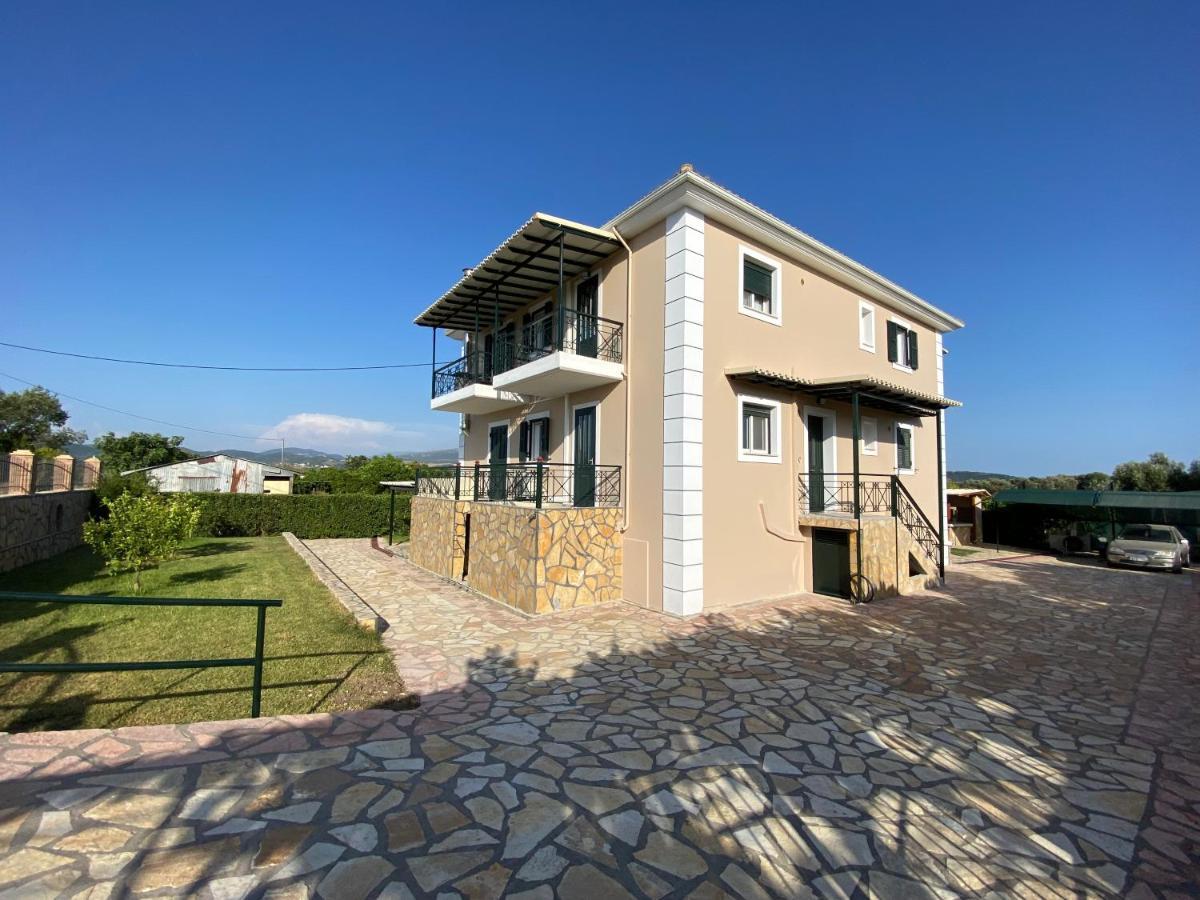 Апартаменты Tasos Cozy House Kalligoni Экстерьер фото