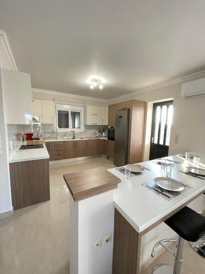 Апартаменты Tasos Cozy House Kalligoni Экстерьер фото