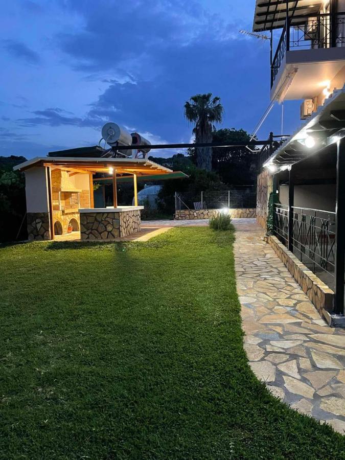 Апартаменты Tasos Cozy House Kalligoni Экстерьер фото