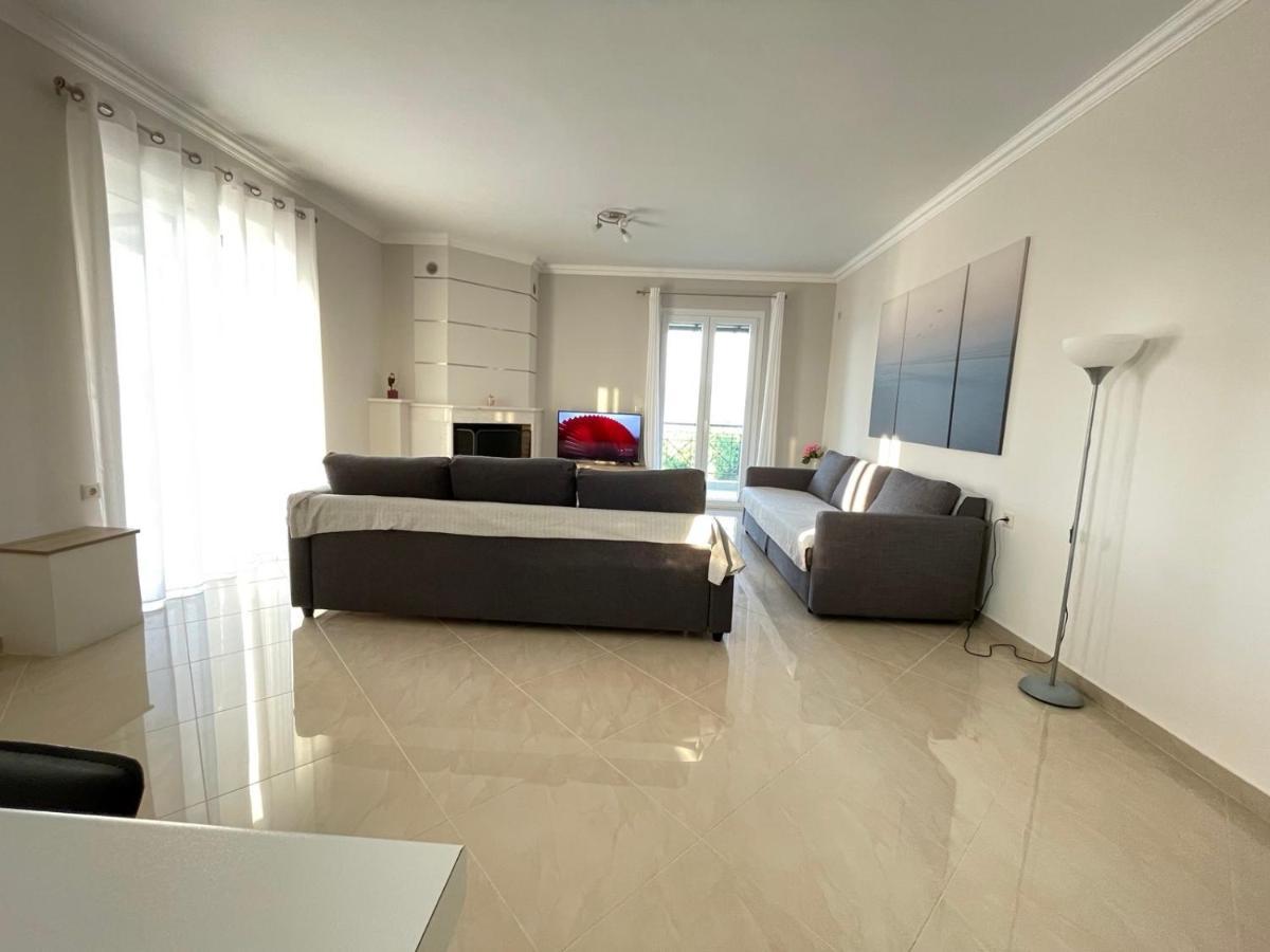 Апартаменты Tasos Cozy House Kalligoni Экстерьер фото