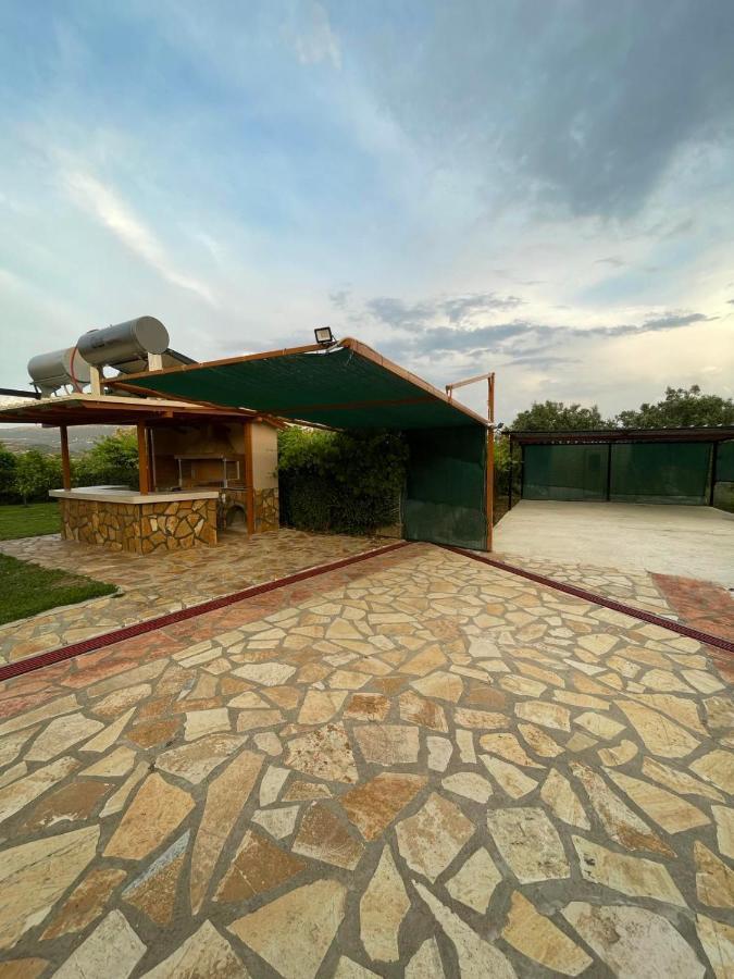 Апартаменты Tasos Cozy House Kalligoni Экстерьер фото