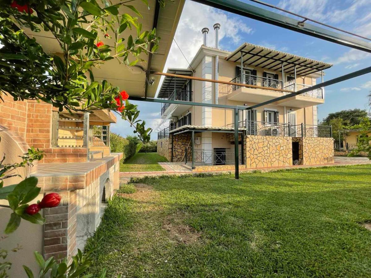 Апартаменты Tasos Cozy House Kalligoni Экстерьер фото
